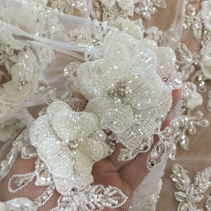 Aplique de Tela de Encaje con Flores 3D y Pedrería de <span class=keywords><strong>Alta</strong></span> <span class=keywords><strong>Costura</strong></span> para Tocado de Novia, Capa, Velo, Motivo de Flor para el Cabello - Product Image 4