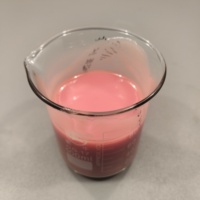 Hoge kwaliteit vatprijzen, gebottelde vaten en geperste guavevruchtensap puree roze