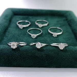 Bague de fiançailles en moissanite très demandée pour les cérémonies de mariage et les occasions spéciales, disponible à un prix abordable - Product Image 3