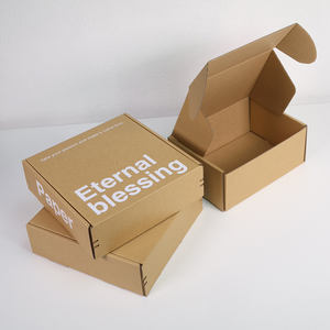 Scatole di imballaggio in cartone ondulato per vestiti e <span class=keywords><strong>scarpe</strong></span>, quattro colori possono progettare <span class=keywords><strong>su</strong></span> <span class=keywords><strong>misura</strong></span> - Product Image 2