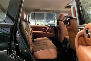 <span class=keywords><strong>NISSAN</strong></span> PATROL 2021 Usata, SUV con Interni Chiari, Motore Turbo 8L, Trazione a Ruote Motrici, Pneumatici R15, Modello Aspire con Telecamera Posteriore - Product Image 3