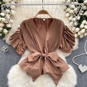 For Fashion Women's Pleated Bubble Sleeve <b>Blouse</b> Bowknot Waisted Ruffle Hem Top Casual Style With Solid Pattern for Summer - Product Image 4