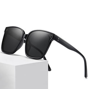 Lunettes de soleil polarisées de haute qualité pour femmes, prêtes à être expédiées, lunettes de soleil de marque 2022 - Product Image 3