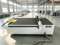 Máquina de Corte Oscilante CNC para Letreros Publicitarios, Vinilos y Adhesivos