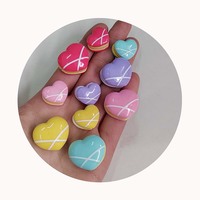 Abalorios de resina con forma de corazón, cabujones de resina de comida estilo macaron, suministros para slime, cabujones de resina plástica para manualidades