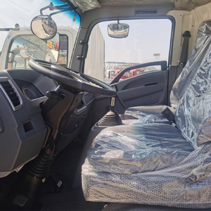 Camioneta Ligera Automática con Volante a la Derecha/Izquierda 4x2 Howo Mini Van Camión de Carga - Product Image 5