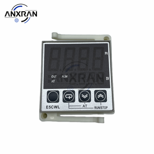 Para el controlador de temperatura Omron voltios 100 a 240AC 50/60Hz E5CWLR1P - Product Image 2