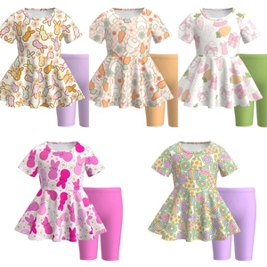 Abbigliamento Casual Biologico Personalizzato per Bambine, Top Peplum a Maniche Corte Primavera/Estate con Stampa Coniglietto e Leggings Capri - Product Image 1