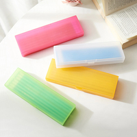 Vente en gros de trousse PP transparente multicolore en option