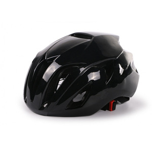 Casco de Ciclismo Aerodinámico para Bicicleta de Montaña, 26+ Ventilaciones, Transpirable, Unisex, para Adultos - Product Image 1