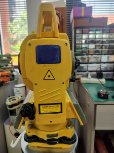 GPT-3002N d'occasion 2 "Instrument d'arpentage 500m sans prisme utilisé <span class=keywords><strong>90</strong></span>% nouvelle station totale à prix bon marché - Product Image 3