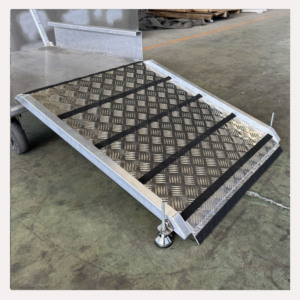 Silla <span class=keywords><strong>de</strong></span> Ruedas Caixin-1, Rampa Plegable Telescópica <span class=keywords><strong>de</strong></span> Aluminio <span class=keywords><strong>de</strong></span> 6 pies, Capacidad <span class=keywords><strong>de</strong></span> 300 kg, Color Plateado, <span class=keywords><strong>Precio</strong></span> Competitivo, <span class=keywords><strong>para</strong></span> Personas con Discapacidad - Product Image 1