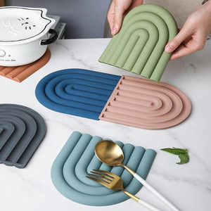 Colorful Modern Silicone <b>Trivet</b> Mats Heat Resistant Non-Slip Pot Holders Multipurpose Hot Pads for <b>Kitchen</b> Table Potholders - Product Image 2