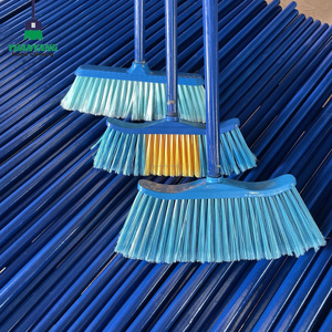 <span class=keywords><strong>2025</strong></span> Hot Phong Cách Bán buôn giẻ lau sàn và chổi chổi làm cerdas de escoba escobas por thị trưởng quét bàn chải làm sạch sàn chổi - Product Image 1