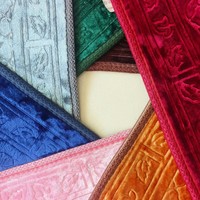 Nouveau design Polyester tapis de prière tissé techniques lavable rembourré maison voyage genouillère gland Hajj plaine Islam tapis