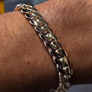 <span class=keywords><strong>Bracciale</strong></span> da <span class=keywords><strong>Uomo</strong></span> di Alta Gioielleria Fatto a Mano a Maglia Cubana di Miami Massiccia in Oro Bianco 14K 18K o <span class=keywords><strong>Argento</strong></span> Sterling <span class=keywords><strong>925</strong></span> da 6mm-10mm con Chiusura Elegante - Product Image 5