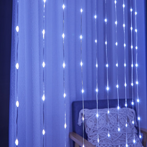 Guirnalda de <span class=keywords><strong>Luces</strong></span> LED en <span class=keywords><strong>Cascada</strong></span>, Cadena de <span class=keywords><strong>Luces</strong></span> Navideñas para Exteriores, Impermeables, Solares, con Control Remoto, Cortina de Plástico IP44 - Product Image 4