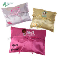 Pochette en satin réutilisable personnalisée pour l'emballage de mèches de cheveux, sac anti-poussière en satin de soie de qualité pour lingerie, perruques et extensions capillaires