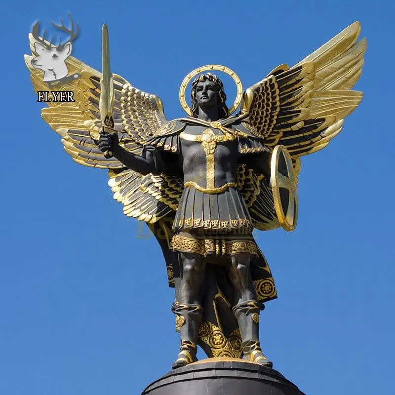 Gouden Beeld Aartsengel Heilige Michael Met Zwaard En Schild Bronzen Beeld Voor Buitendecoratie
