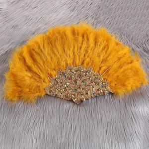 Éventail à plumes vintage coloré et léger pour la décoration de scène, la photographie et les fêtes nuptiales - Product Image 5