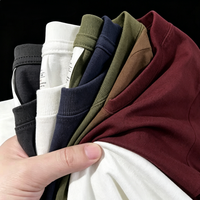 Camiseta de Algodón Puro de 220g para Hombre, Corte Regular, Color Sólido, Manga Corta, Logotipo Personalizado, Estilo Urbano, Proveedor Mayorista
