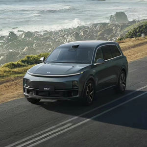 Cina Auto <span class=keywords><strong>Li</strong></span> L9 Auto ibrida guida a sinistra 4WD cambio manuale elettrico a lungo raggio sedili in pelle scuro tetto interno in metallo - Product Image 2