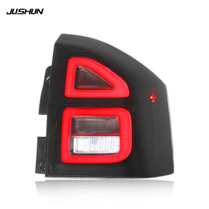 Feux arrière LED Jushun pour Jeep Compass 2011-2016, noir fumé, 12V, feux arrière modifiés pour voiture - Product Image 3