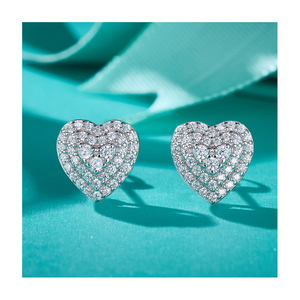 Gra chất lượng rắn 1.0mm nửa sang trọng moissanite Bông tai hình trái tim 925 Sterling Bạc moissanite Stud Bông tai - Product Image 1
