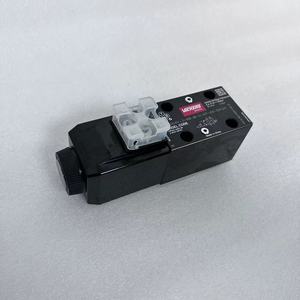 DG4V-3-6B-M-U-H7-69-EN124 ชุดควบคุมทิศทางเดิมสำหรับเครื่องฉีดพลาสติก - Product Image 6