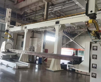 Station de travail robotisée de soudage industrielle à bras articulé automatique