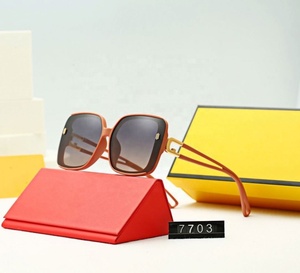 7703 <b>Women</b> Trendy Luxury Vintage <b>Sunglasses</b> Polarized <b>Sunglasses</b> Fashion Ins Style <b>Sunglasses</b> Wholesale 2022 Gafas De Sol - Product Image 3