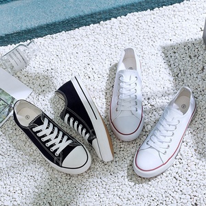 Venta al por mayor zapatillas de deporte blancas planas de lona vulcanizadas para <span class=keywords><strong>mujer</strong></span> - Product Image 5
