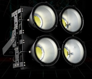<span class=keywords><strong>Projecteur</strong></span> extérieur haute puissance 500W/1000W/1500W <span class=keywords><strong>projecteur</strong></span> étanche haut pôle pour chantiers de construction lampe de <span class=keywords><strong>projecteur</strong></span> IP65 - Product Image 4
