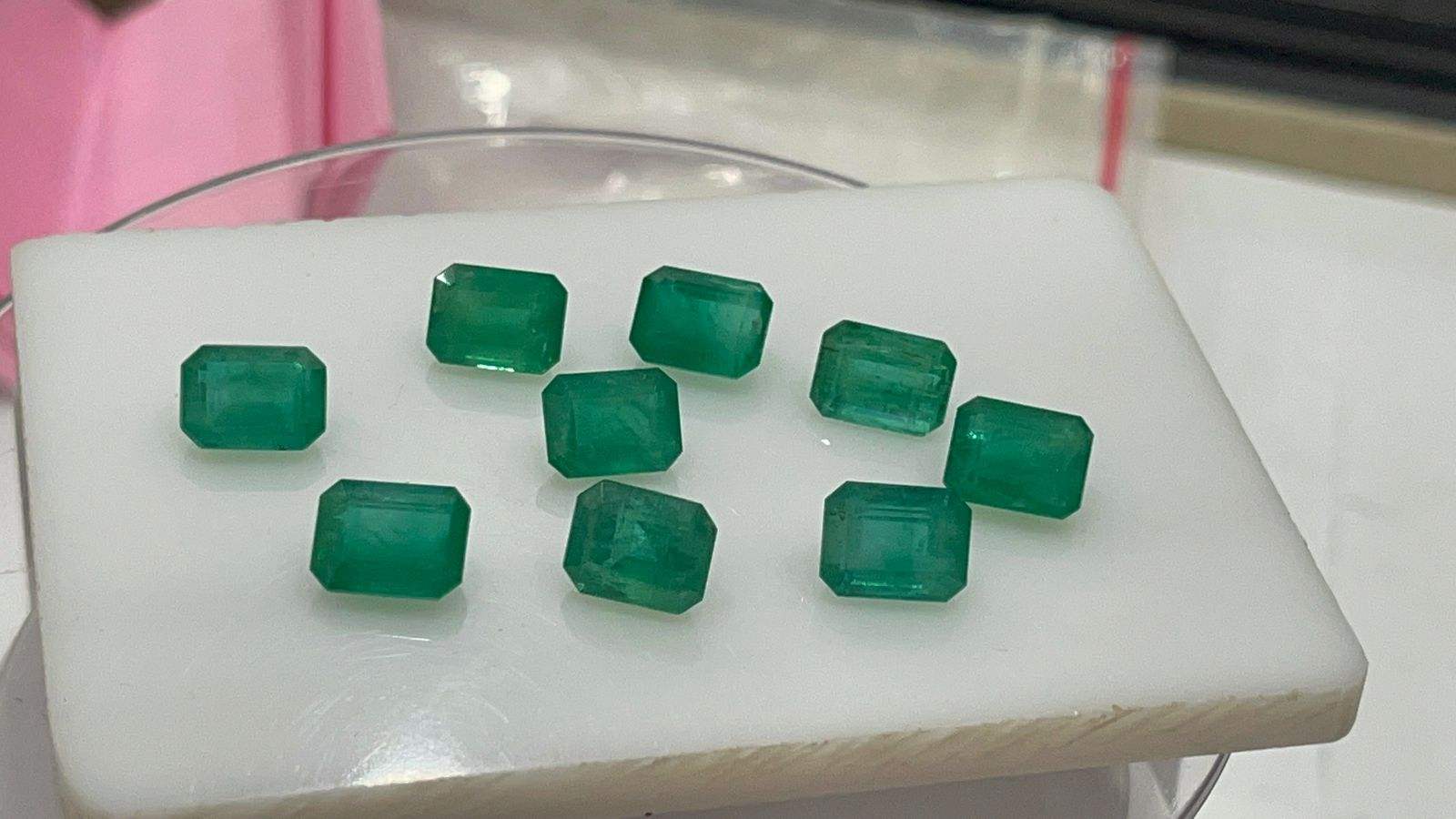 สีเขียว