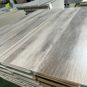 Revêtement de sol en <span class=keywords><strong>vinyle</strong></span> SPC moderne de 4 mm à 8 mm, aspect céramique, <span class=keywords><strong>imitation</strong></span> pierre, marbre, carreaux de sol SPC - Product Image 4