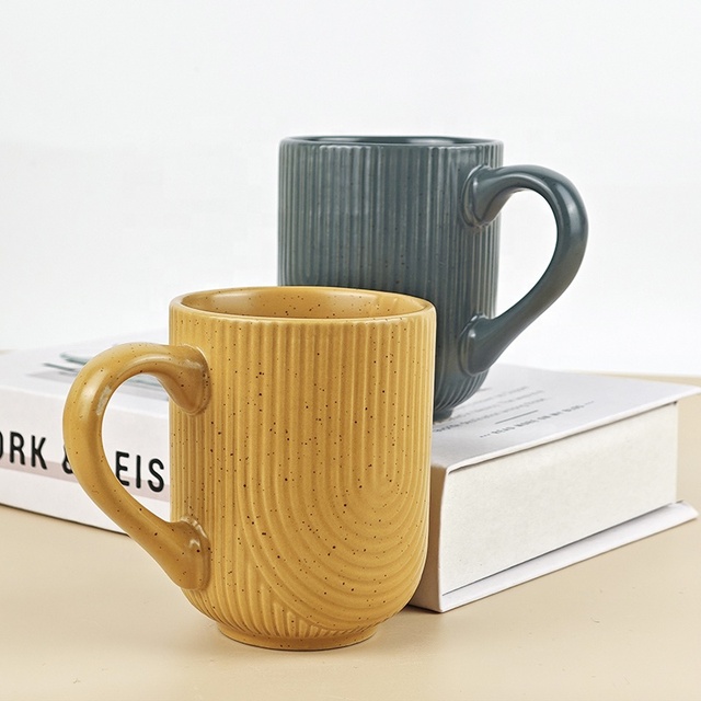 Groothandel Morden Ceramic Coffee Mug With Handle Multi-colored Custom Nordic Matte Stoneware Mug Cup