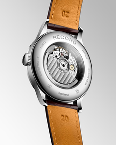 Reloj de Pulsera Mecánico Automático para Hombre con Visualización de Fecha, Fondo Esqueleto, Casual, de Negocios, de Vestir - Product Image 4