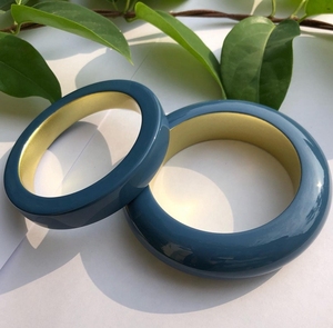 Minh Giang Craft Vietnam - Brazalete de Cuerno de Búfalo Natural Pulido a Mano, Joyería Étnica Auténtica, Accesorios de Moda - Product Image 1