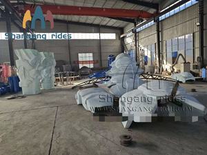 <span class=keywords><strong>Robot</strong></span> de police monté sur remorque, rotation à 360 degrés, <span class=keywords><strong>robot</strong></span> mécanique de fête foraine avec éclairage LED - Product Image 3