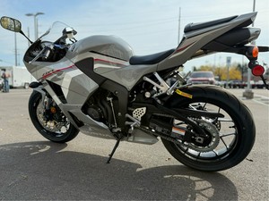 NUEVA <span class=keywords><strong>Honda</strong></span> CBR600RR ABS 2026, Motocicleta Deportiva - Product Image 3