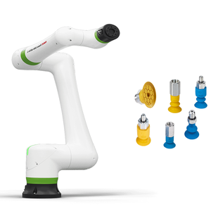 Robot collaboratif FANUC série CRX CRX-20IA/L avec pince de manipulation de QB Softhand Robotic et rail personnalisable - Product Image 2