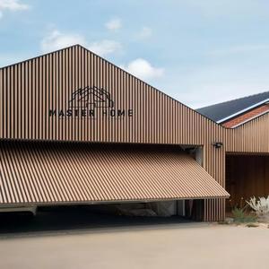 <span class=keywords><strong>Porte</strong></span> <span class=keywords><strong>de</strong></span> <span class=keywords><strong>garage</strong></span> sectionnelle moderne ATMOS en aluminium à battant vertical, surface finie pour villa, montage encastré - Product Image 1