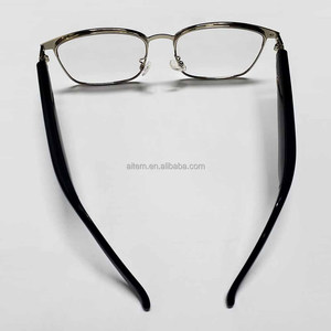 แว่นตาอัจฉริยะ AI รุ่นใหม่ล่าสุด แฟชั่นหูฟัง เครื่องเล่นเพลง แปลภาษา AI แบบเรียลไทม์ รองรับการโทร - Product Image 4