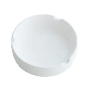 Posacenere bianco rotondo in ceramica da 4 pollici