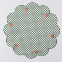 Nouveaux designs de tapis de table en tissu polyester imprimé en gros de Chine, forme de fruit, pour la décoration