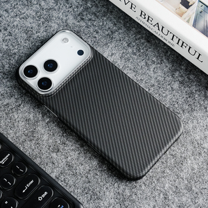 Ốp lưng điện thoại <span class=keywords><strong>iPhone</strong></span> 17 Pro Max chất liệu <span class=keywords><strong>TPU</strong></span> PC giả vân carbon mờ, chống sốc, bảo vệ toàn diện, siêu mỏng - Product Image 3