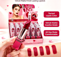 Lot de 24 rouges à lèvres hydratants Kiss, teintes mates hautement pigmentées, emballages cosmétiques en gros, boîtes en vrac