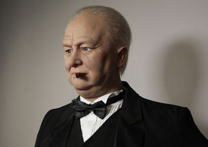 EH64 figurine de cire grandeur nature British Premier Churchill à vendre - Product Image 2