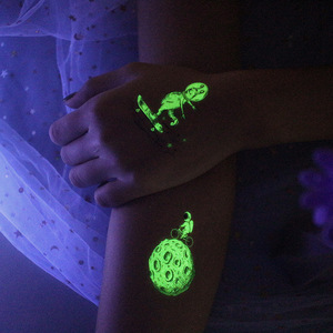 Tinta de Tatuaje Fluorescente Personalizada, Tatuaje Temporal que Brilla con Luz UV, Pegatina de Tatuaje de Neón Colorida que Brilla con Luz Negra - Product Image 5
