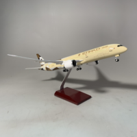 Modèle d'avion en résine ABS LED Boeing 787-9 Etihad Airlines Taille 42cm Échelle 1/150 Avec lumière LED et train d'atterrissage